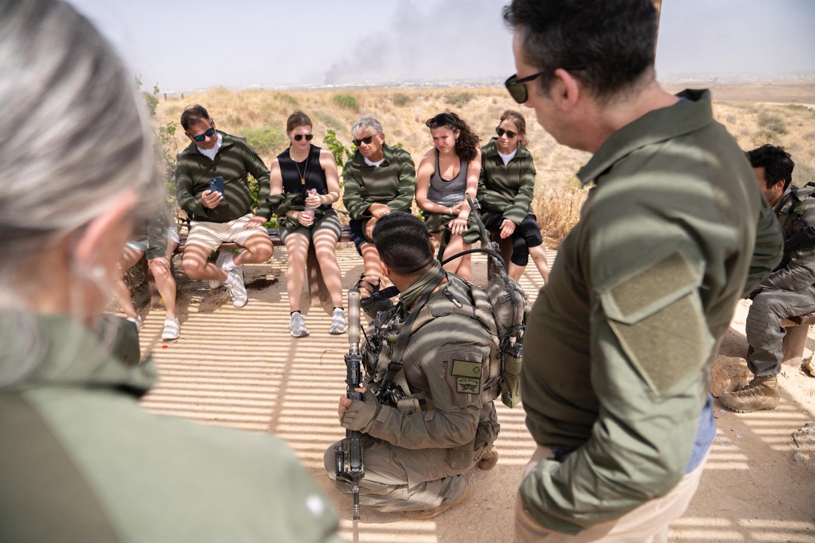 d21693b1-5f9c-469e-bc82-c12136609cdd