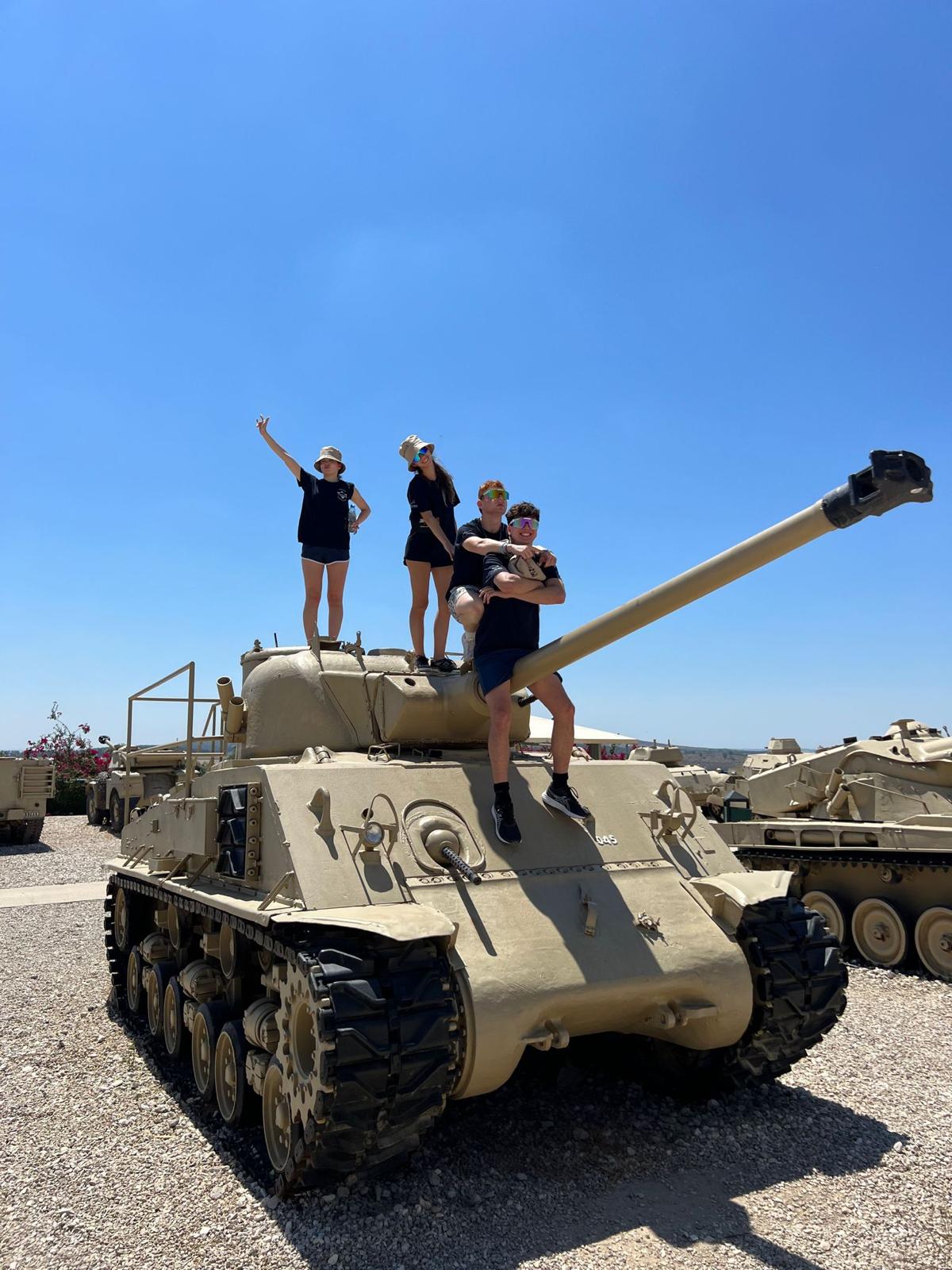 c67c4d59-a95b-48b2-be7e-55730e148f74